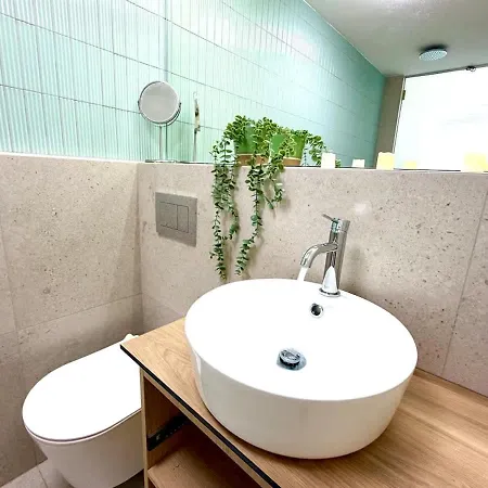 Apartmán Designer Gem In Vinohrady - 1 Min To Metro - 4 Px *