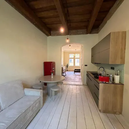 Designer Gem In Vinohrady - 1 Min To Metro - 4 Px