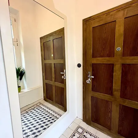 דירה Designer Gem In Vinohrady - 1 Min To Metro - 4 Px *