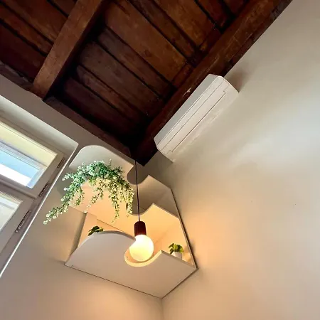 Apartmán Designer Gem In Vinohrady - 1 Min To Metro - 4 Px Praha